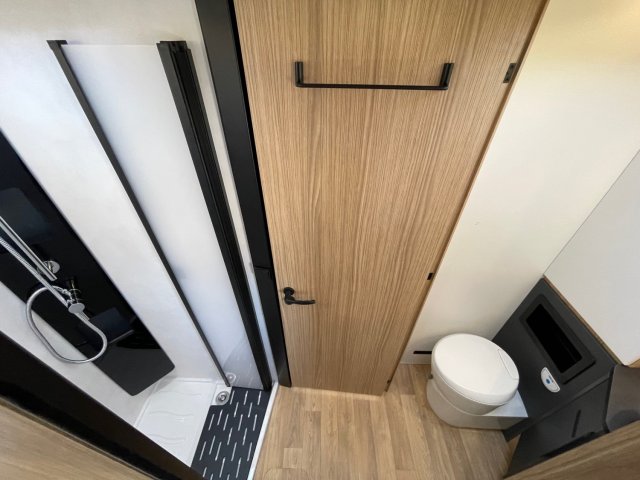 Bavaria Initial I740FC Nomade - Photo 11