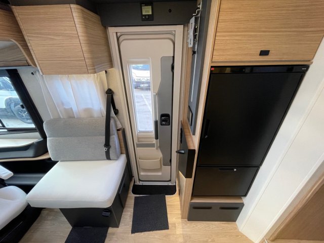 Bavaria Initial I740FC Nomade - Photo 20