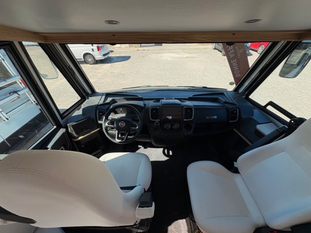 Bavaria Initial I740FGJ Nomade I 740 FGJ - Photo 4