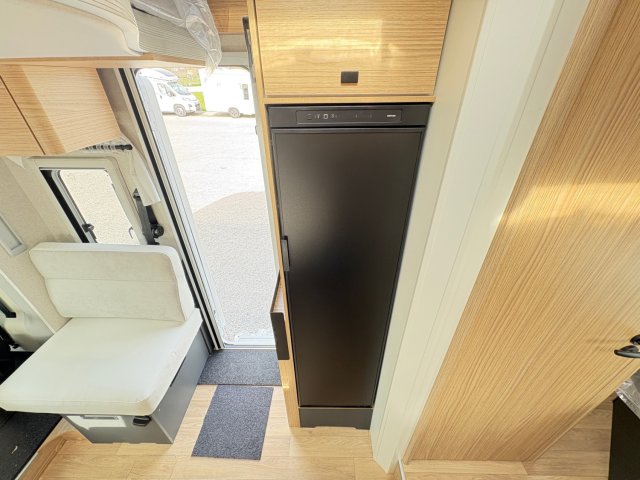 Bavaria T720FC Intense - Photo 9