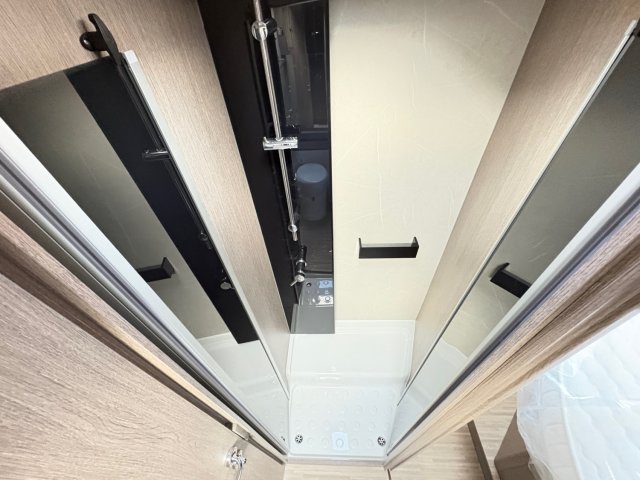 Eden Camp C 699 LC - Photo 11