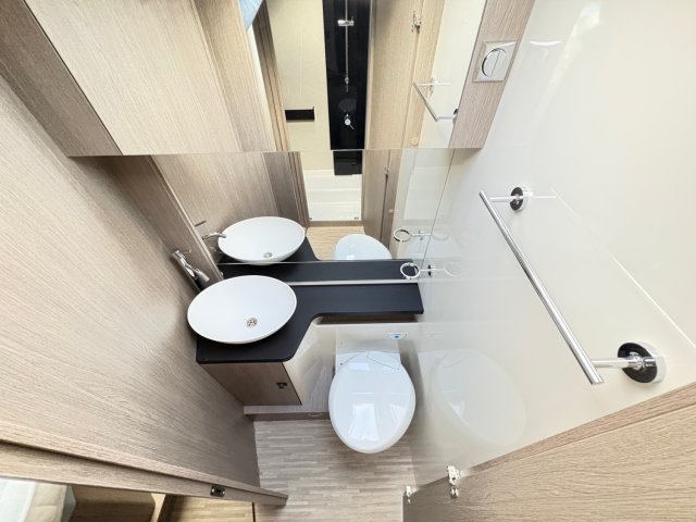 Eden Camp C 699 LC - Photo 12