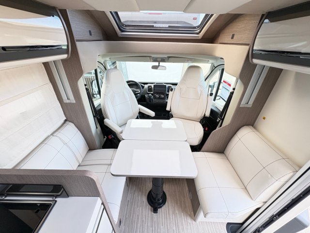 Eden Camp C 699 LG Neuf