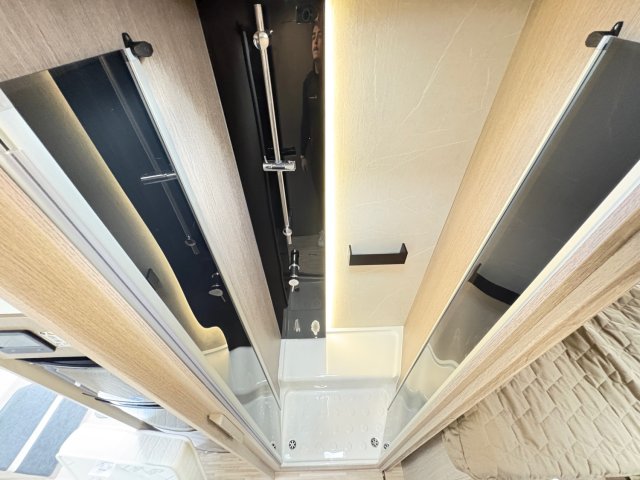 Eden Camp H 745 GLC - Photo 8