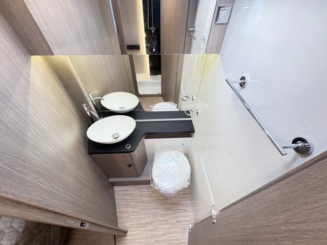 Eden Camp P 745 GLC - Photo 9