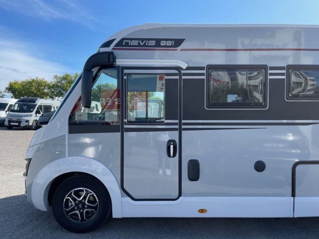 Mc Louis Nevis 881 25 EDITION - Photo 6