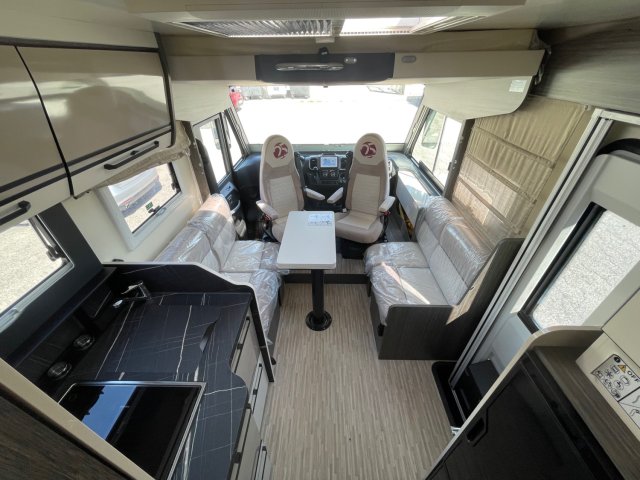 Mc Louis Nevis 881 25 EDITION - Photo 11