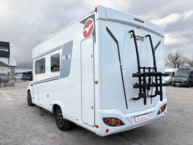 Pilote P 696 D Evidence 696D - Photo 4