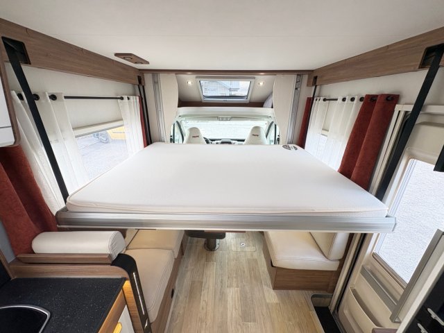 Pilote P 696 D Evidence 696D - Photo 14