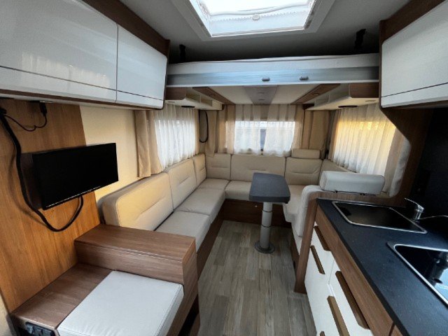 Pilote P 696 - Photo 3