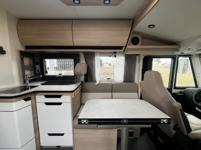 Rapido 896 F - Photo 4