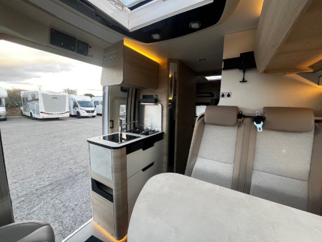 Rapido Van V55 - Photo 5