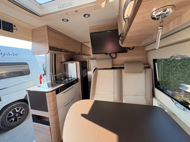 Rapido Van V68 - Photo 6