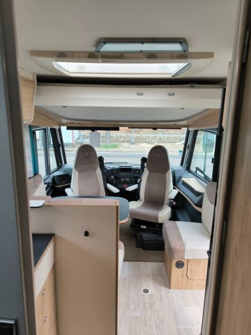 Bavaria Initial I700C Style I700 C - Photo 9