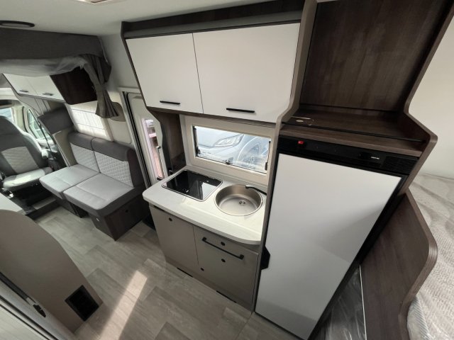 Benimar Tessoro 425 - Photo 8