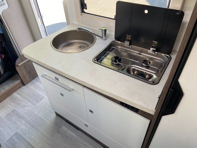 Benimar Tessoro 440 Up - Photo 9