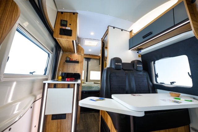 Font Vendome Forty Van FORTYVAN 4X2 - Photo 5