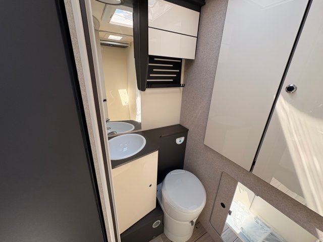 Mc Louis MC4 Slim 337 - Photo 8