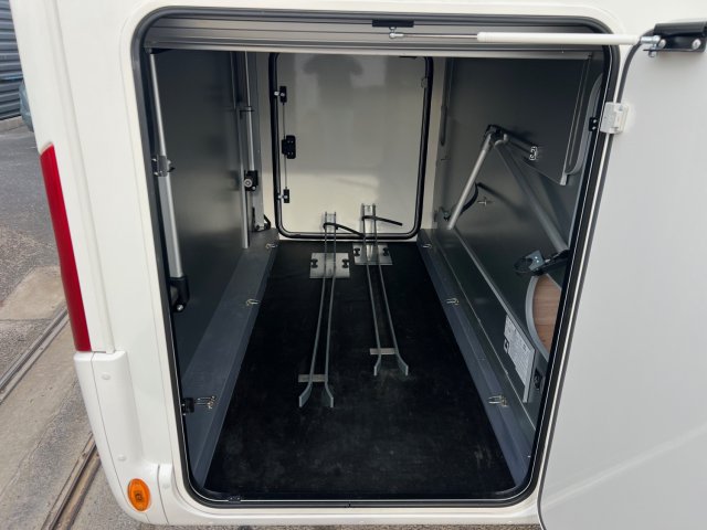 Rapido 8096 DF - Photo 3