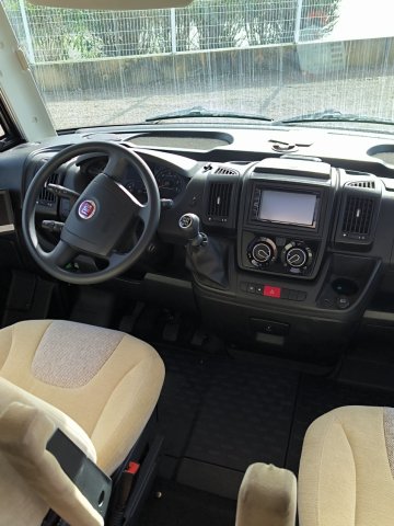 Rapido 890 F - Photo 2