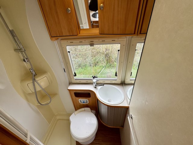 Adria Coral 690 DK CAPUCINE A  - Photo 6