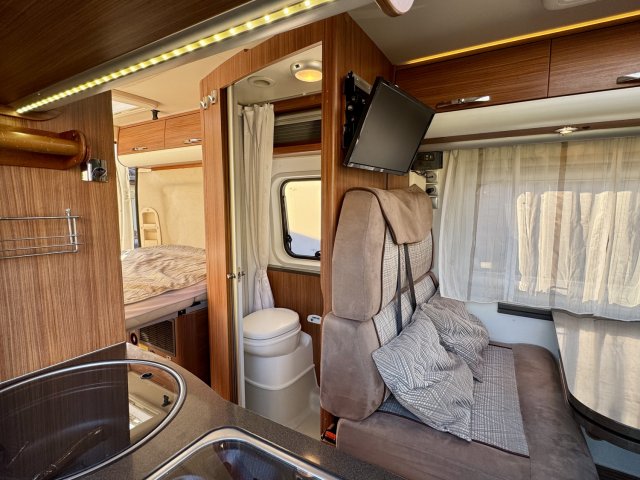 Adria Fourgon Van  Twin - Photo 7