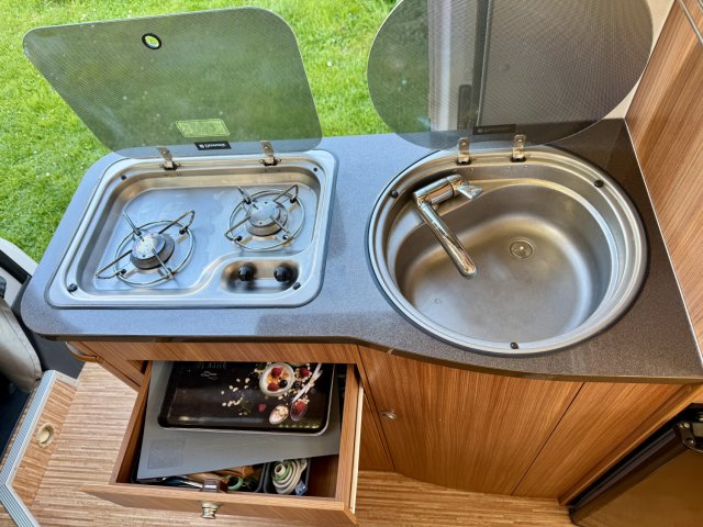 Adria Fourgon Van  Twin - Photo 11