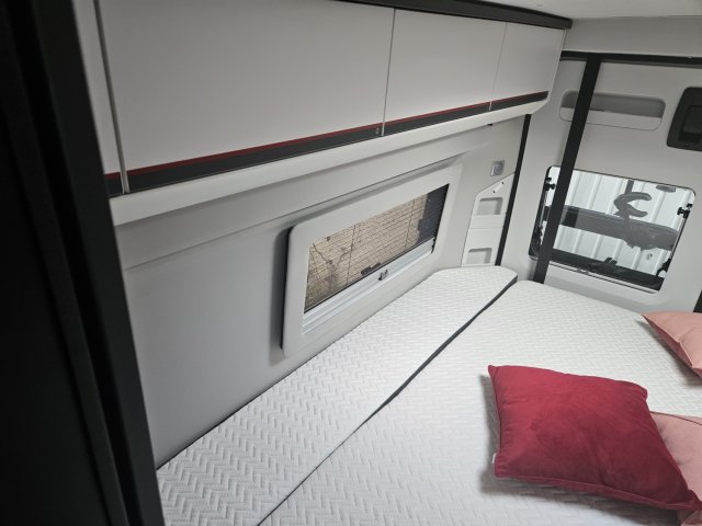 Adria Twin 640 SGX  Sport - Photo 16