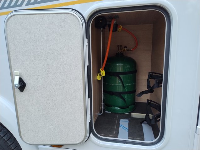 Bavaria Qwest 690 G - Photo 21