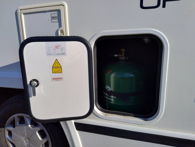 Benimar Tessoro 440 Up - Photo 18