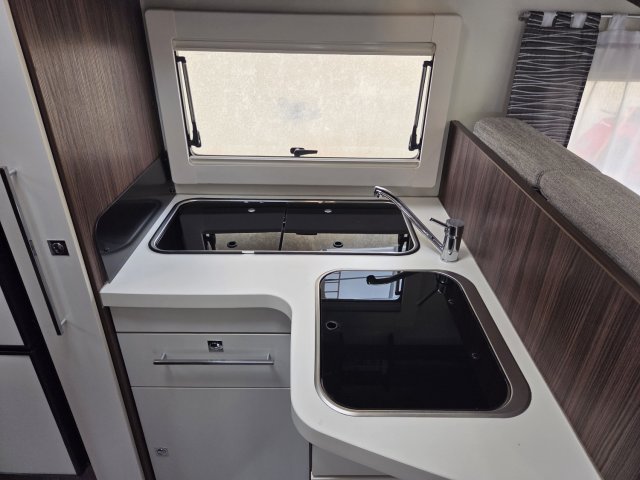 Benimar Tessoro 442 - Photo 8