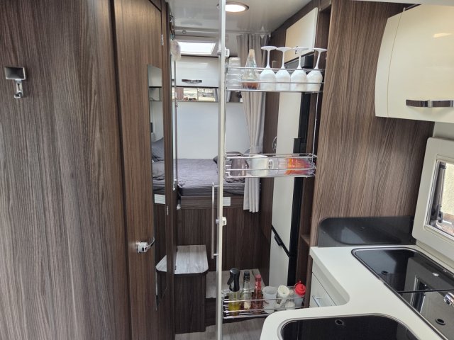Benimar Tessoro 442 - Photo 10