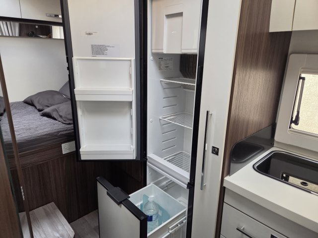 Benimar Tessoro 442 - Photo 12