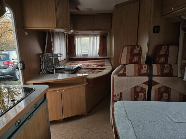 Burstner A 574-3 - Photo 4