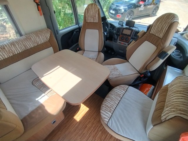 Burstner Aviano I 727 - Photo 5