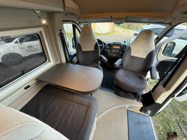 Burstner Campeo C 600 Black Forest - Photo 4