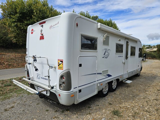Burstner Camping-Car ELEGANCE 827 - Photo 3