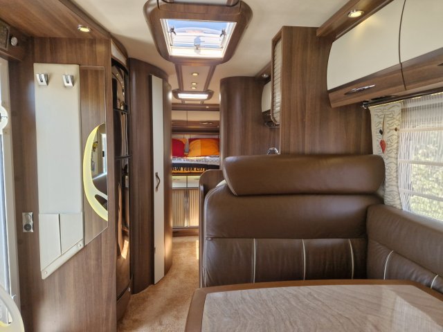 Burstner Elegance I 800 - Photo 9
