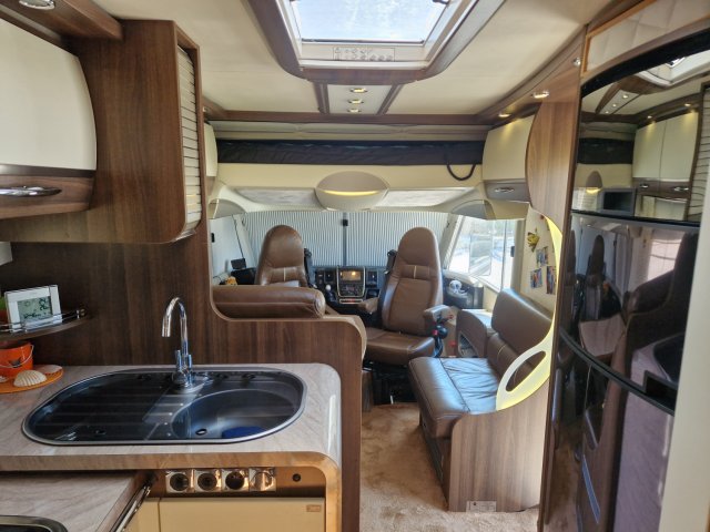 Burstner Elegance I 800 - Photo 23