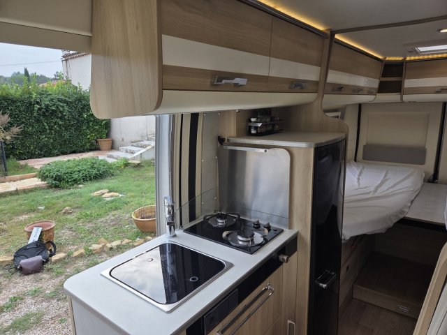 Campereve Magellan 746  Limited - Photo 12
