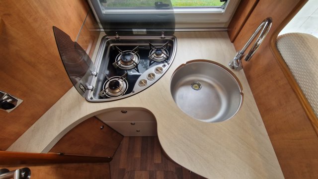 Carthago C-Tourer I 150 - Photo 14