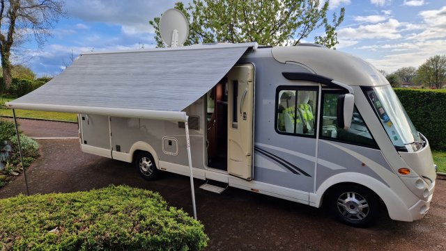 Carthago C-Tourer I 150 - Photo 38