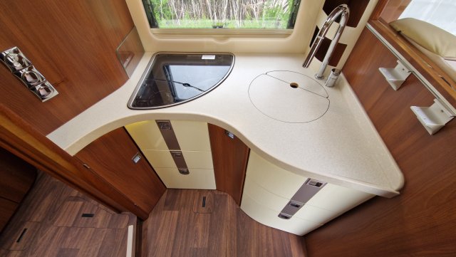 Carthago Chic E-Line I 51 QB YACHTING - Photo 2