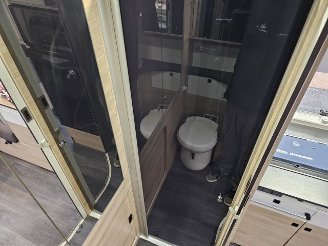 Challenger 250 Start Edition - Photo 14