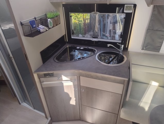 Challenger 348 XLB Graphite Edition - Photo 9