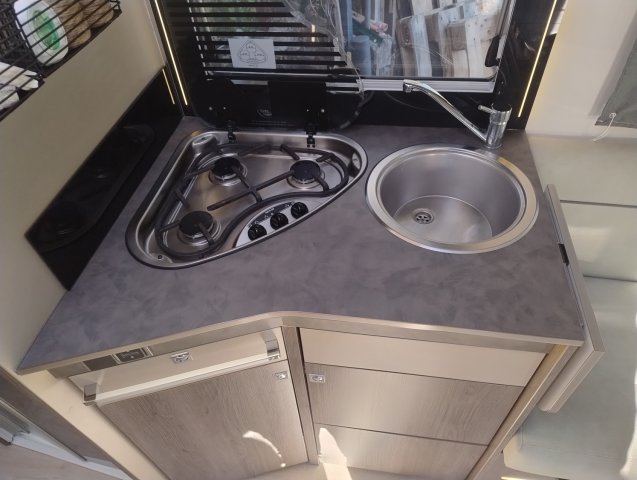 Challenger 348 XLB Graphite Edition - Photo 10