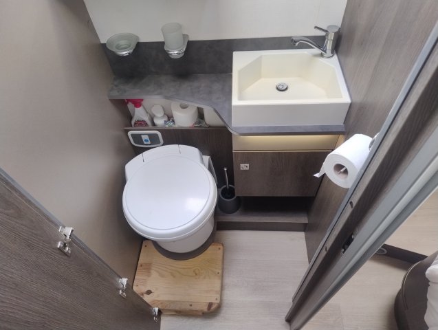 Challenger 348 XLB Graphite Edition - Photo 14