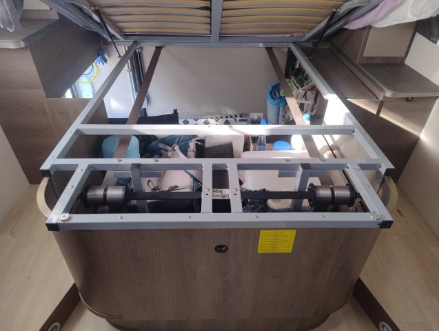 Challenger 348 XLB Graphite Edition - Photo 17