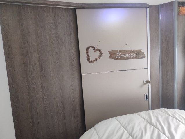 Challenger 348 XLB Graphite Edition - Photo 18