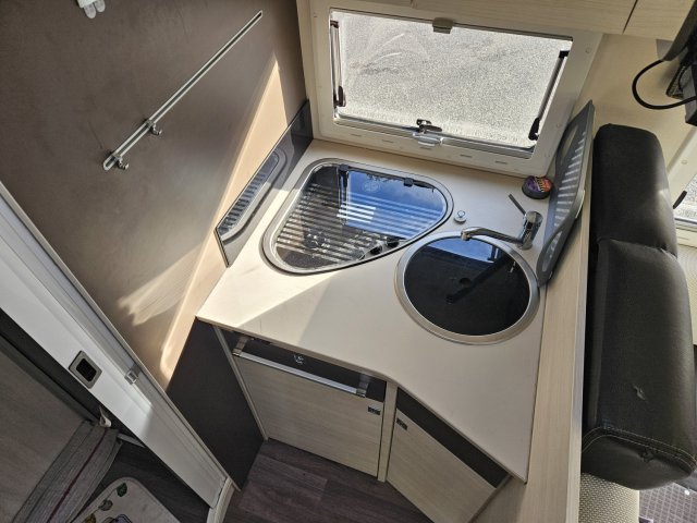 Challenger Genesis 170 - Photo 10